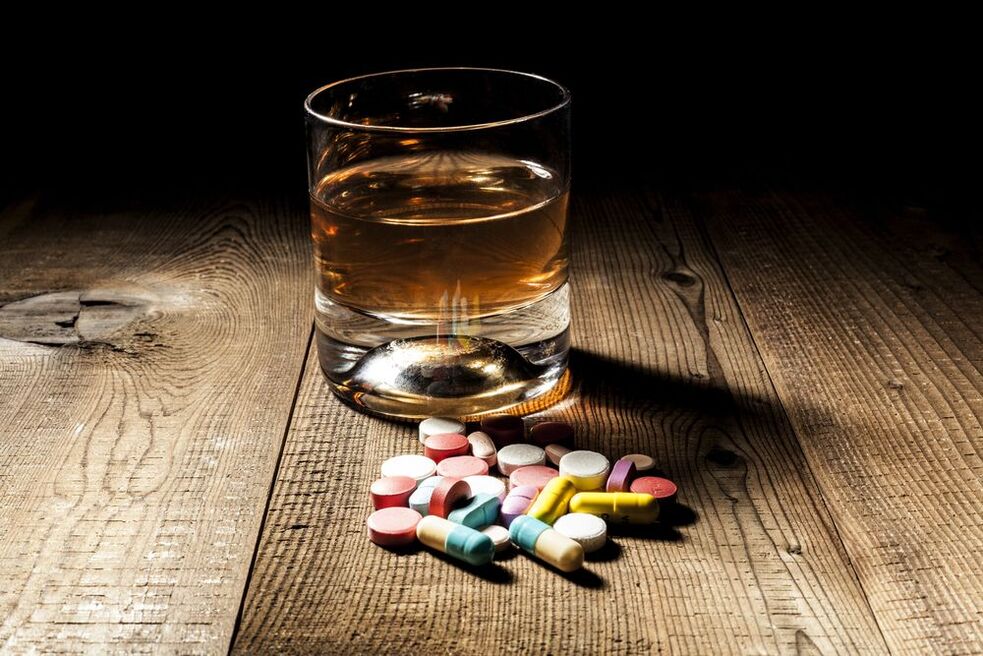Compatibilitatea alcoolului și antibioticelor